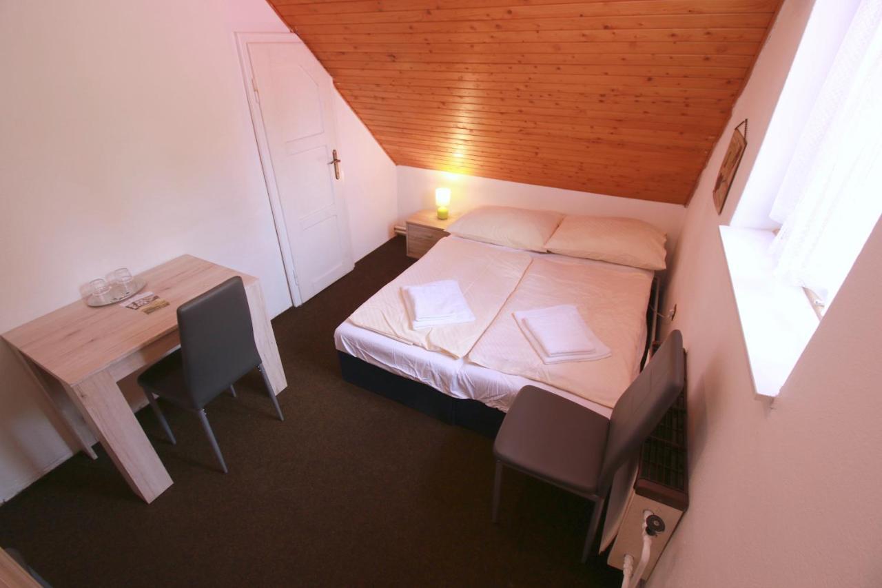 Penzion Paseky U Zapadlych Vlastencu Extérieur photo